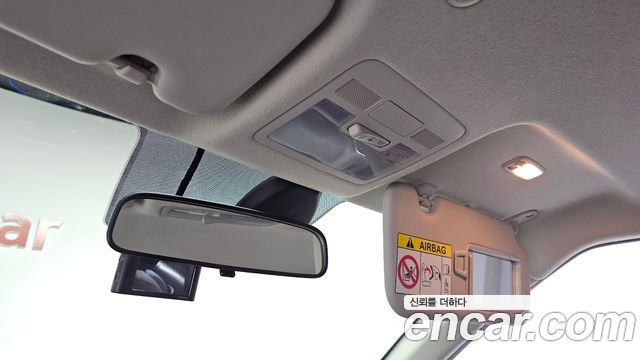 Hyundai Venue 2020 — photo 24