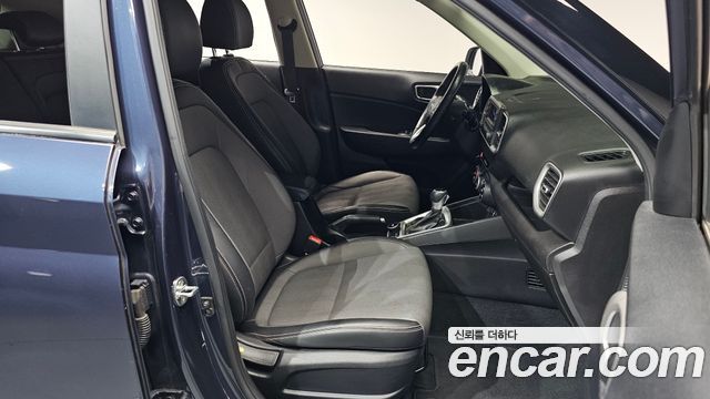 Hyundai Venue 2020 — photo 16