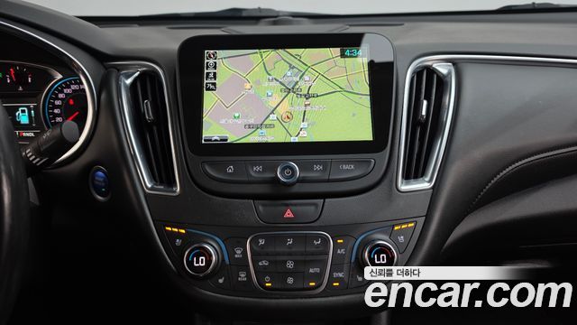 Chevrolet Korea Malibu 2018 — photo 15