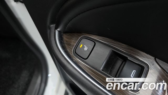 Chevrolet Korea Malibu 2018 — photo 16