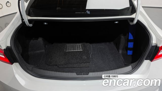 Chevrolet Korea Malibu 2018 — photo 20
