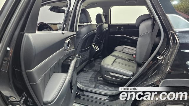 Kia Sorento 2021 — photo 12