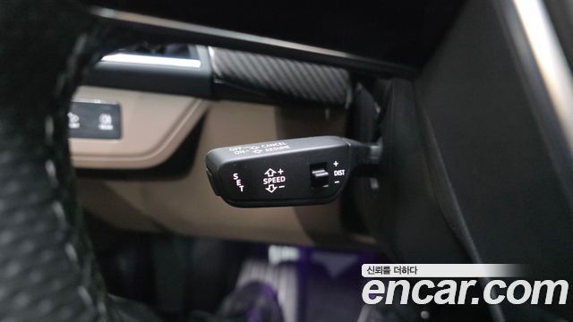 Audi e-tron GT 2022 — photo 19