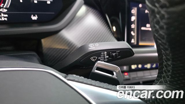 Audi e-tron GT 2022 — photo 28