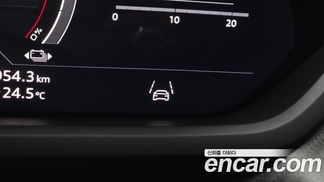 Audi e-tron GT 2022 — photo 35