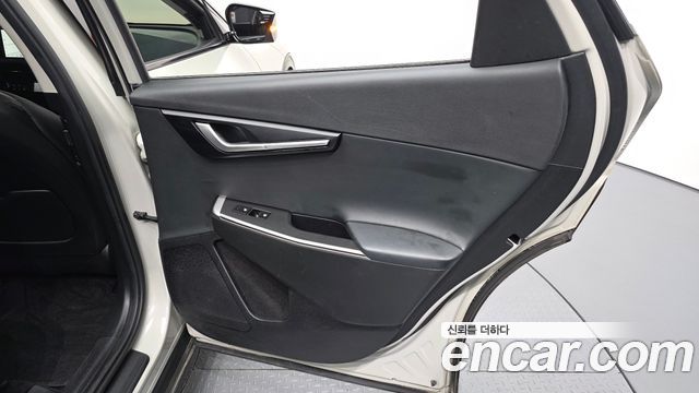 Kia EV6 2023 — photo 15