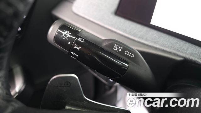Kia EV6 2023 — photo 27