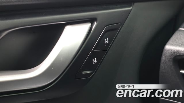 Kia EV6 2023 — photo 28