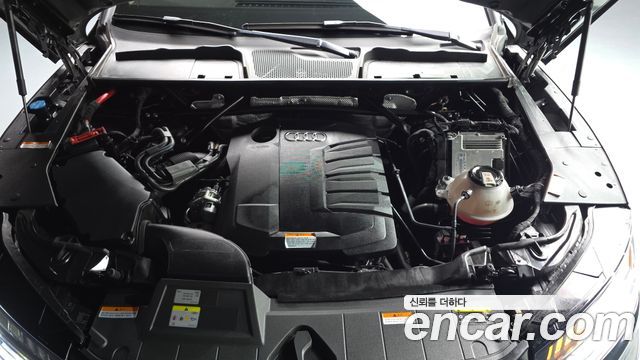 Audi Q5 2022 — photo 6