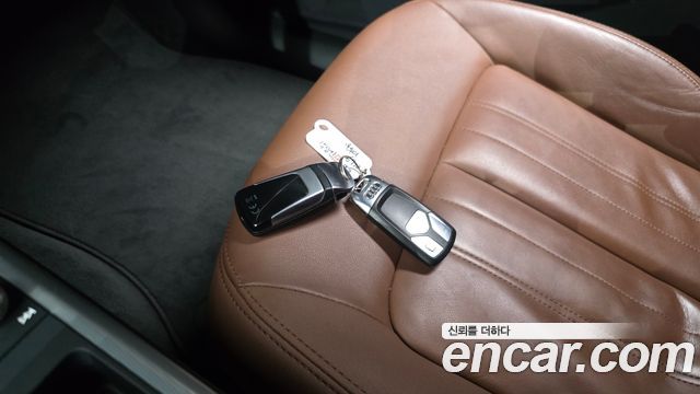 Audi Q5 2022 — photo 22