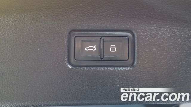 Audi Q5 2022 — photo 23