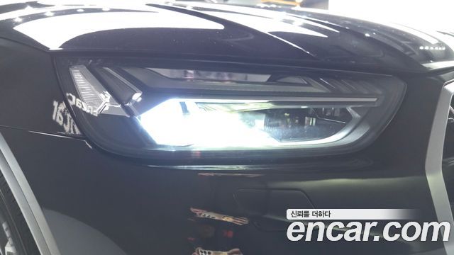 Audi Q5 2022 — photo 8