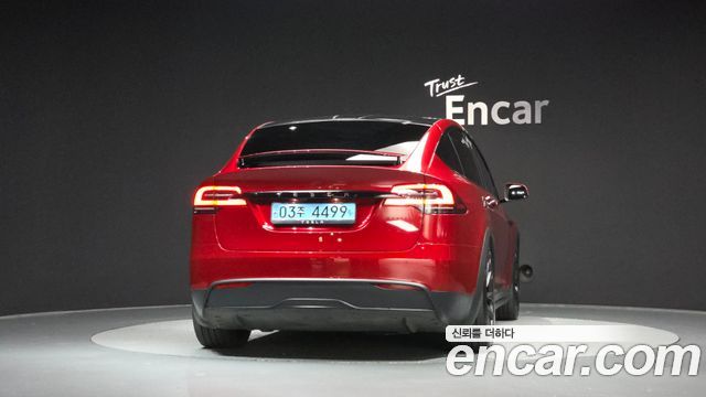 Tesla Model X 2024 — photo 4