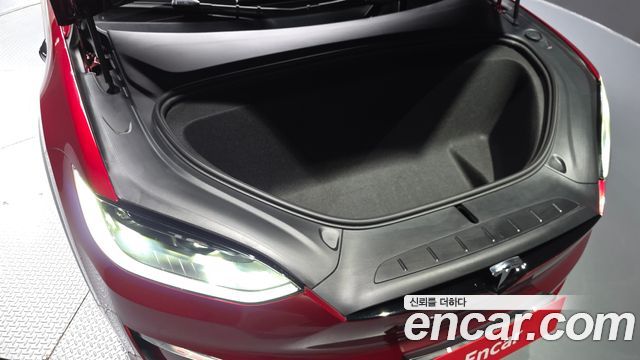 Tesla Model X 2024 — photo 6