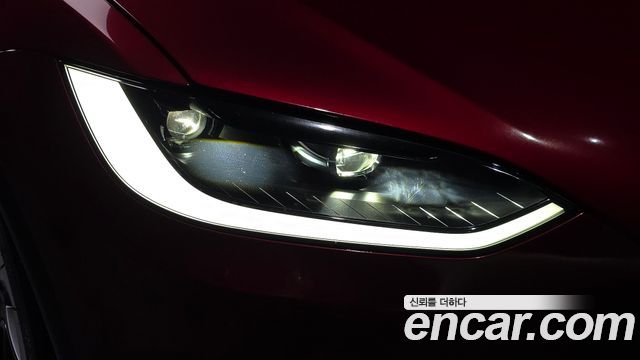 Tesla Model X 2024 — photo 8