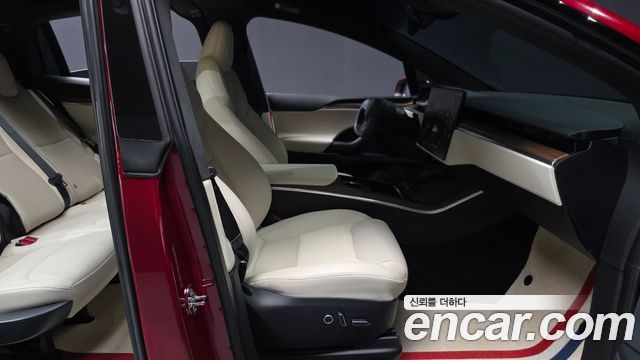 Tesla Model X 2024 — photo 16