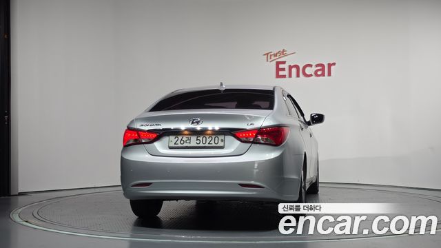 Hyundai Sonata 2014 — photo 4