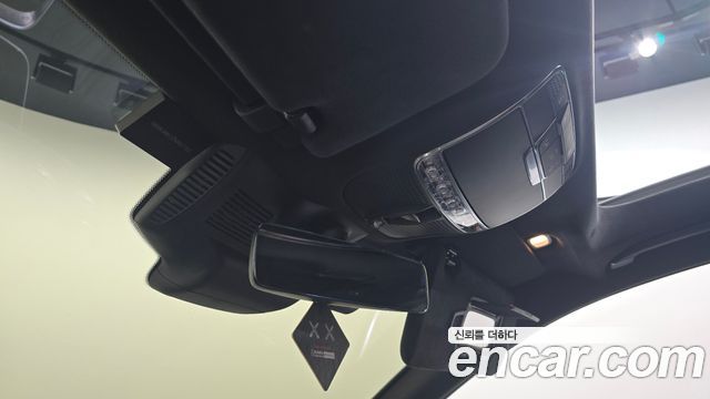 Mercedes-Benz S-Class 2018 — photo 19