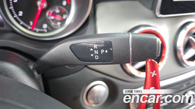 Mercedes-Benz CLA-Class 2017 — photo 9