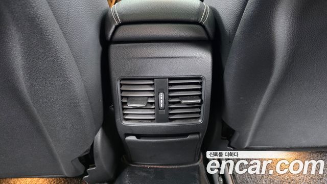 Mercedes-Benz CLA-Class 2017 — photo 18