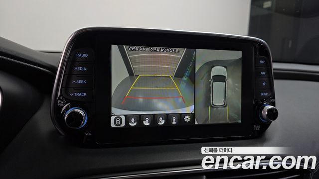Hyundai Santafe 2020 — photo 16