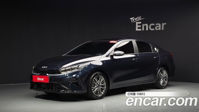 Kia K3 2022 — photo 33
