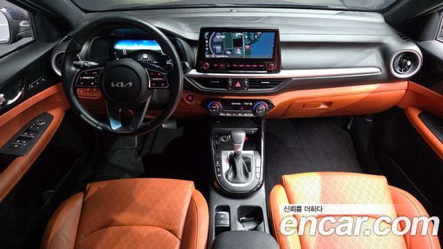 Kia K3 2022 — photo 10
