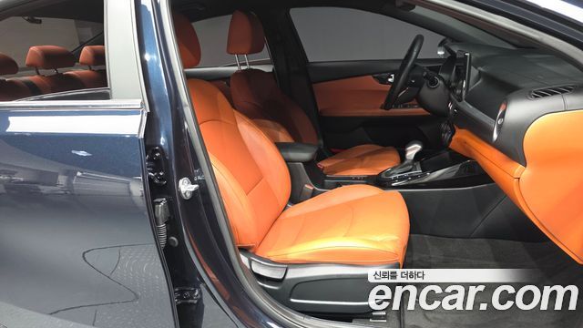 Kia K3 2022 — photo 17