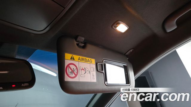 Kia K3 2022 — photo 30