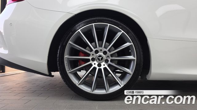 Mercedes-Benz E-Class 2018 — photo 5