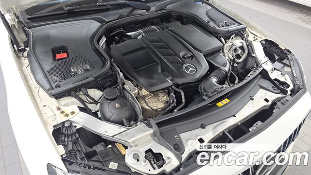Mercedes-Benz E-Class 2018 — photo 6