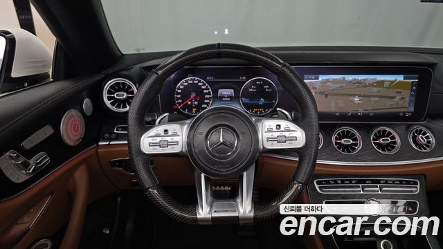Mercedes-Benz E-Class 2018 — photo 19