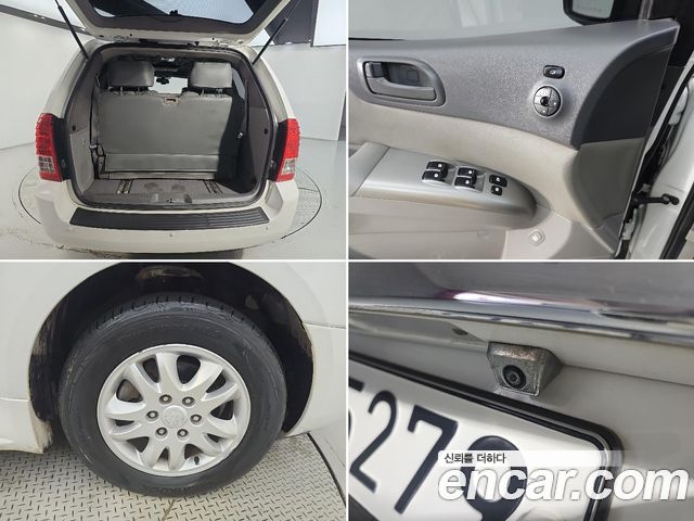 Kia Canival 2011 — photo 18