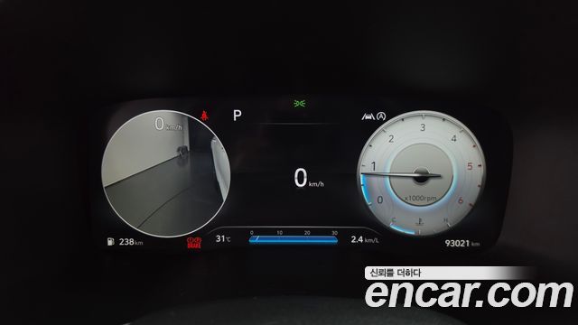 Hyundai Santafe 2021 — photo 11