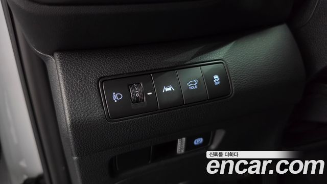 Hyundai Santafe 2021 — photo 25
