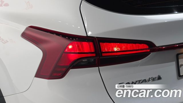 Hyundai Santafe 2021 — photo 9