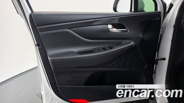 Hyundai Santafe 2021 — photo 14