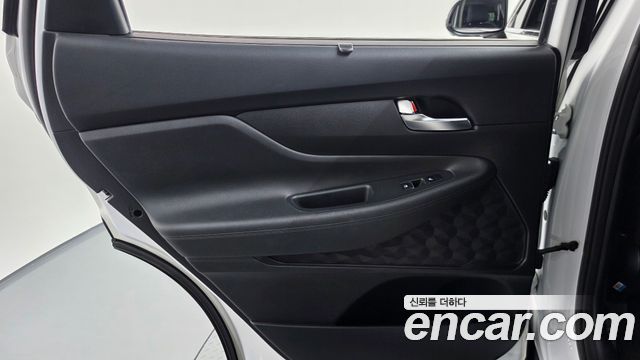 Hyundai Santafe 2021 — photo 15