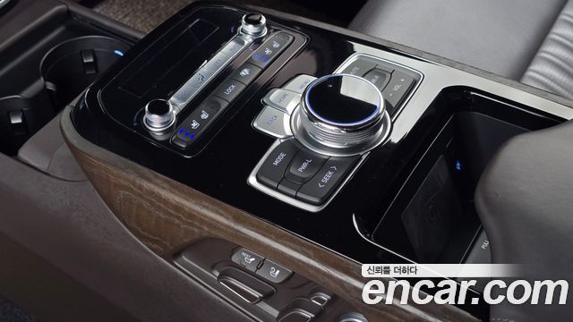Genesis G90 2021 — photo 19