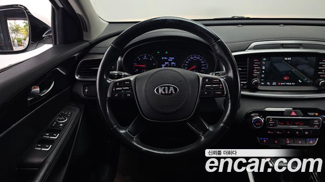Kia Sorento 2019 — photo 13