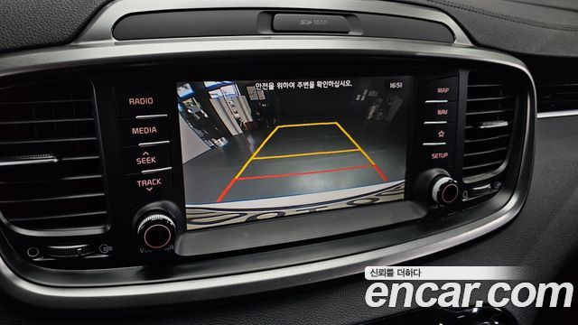 Kia Sorento 2019 — photo 15