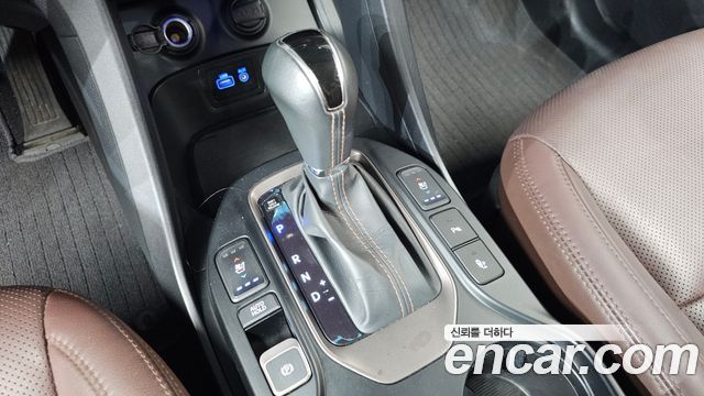 Hyundai Maxcruz 2017 — photo 12