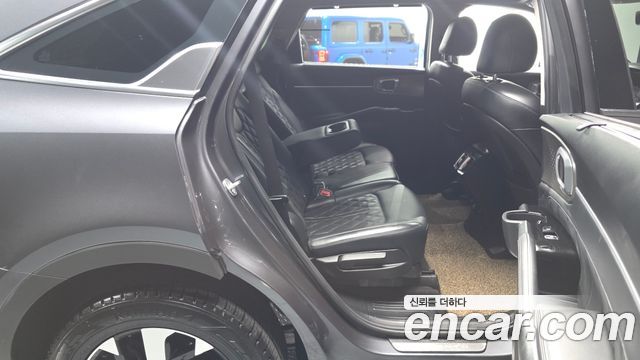 Kia Sorento 2021 — photo 12