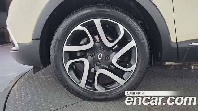 Renault Korea QM3 2016 — photo 5