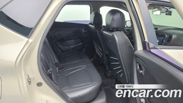 Renault Korea QM3 2016 — photo 12