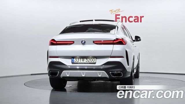 BMW X6 2021 — photo 4