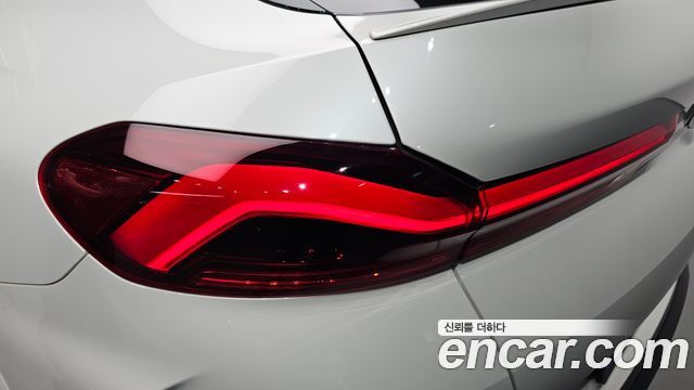 BMW X6 2021 — photo 9