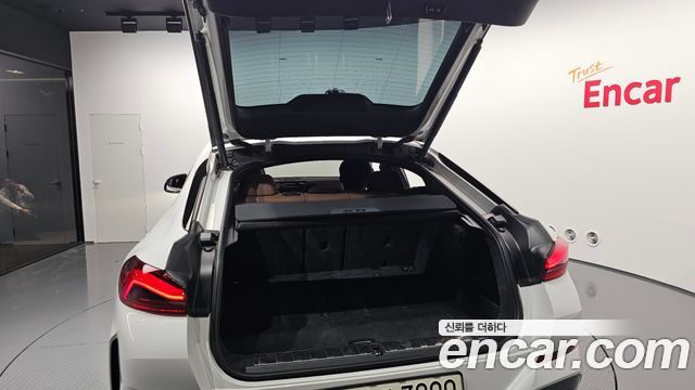BMW X6 2021 — photo 32