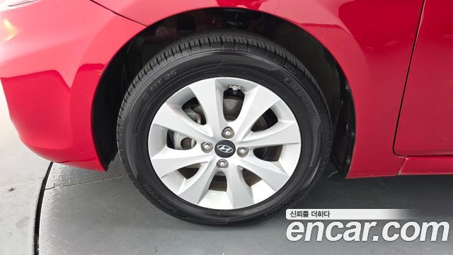 Hyundai Accent 2015 — photo 5