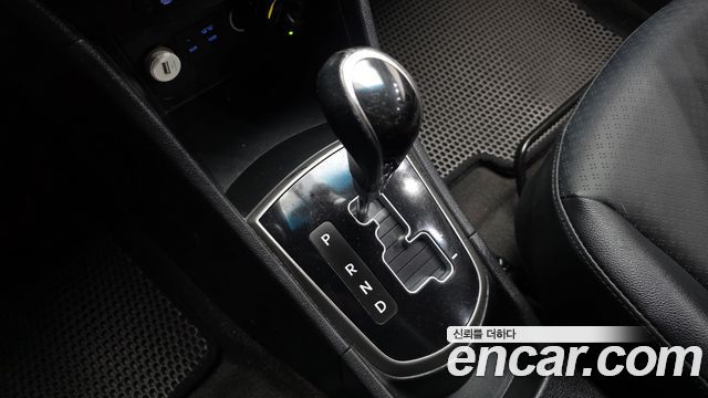 Hyundai Accent 2015 — photo 9